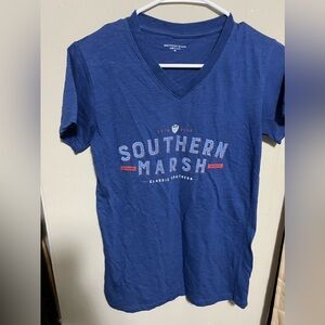 Southern Marsh size small vneck tshirt nwot